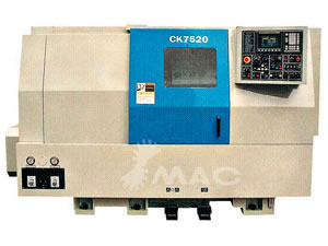 Torno CNC (LNC6132C)